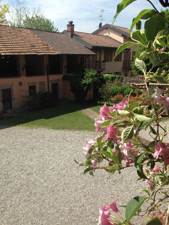 Agriturismo Cascina Magana Burago di Molgora Bagian luar foto