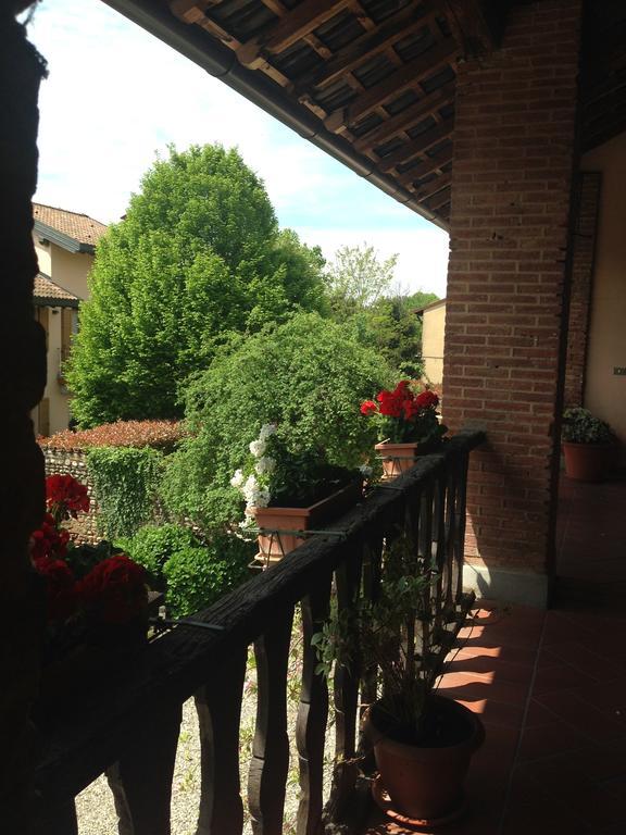Agriturismo Cascina Magana Burago di Molgora Bagian luar foto