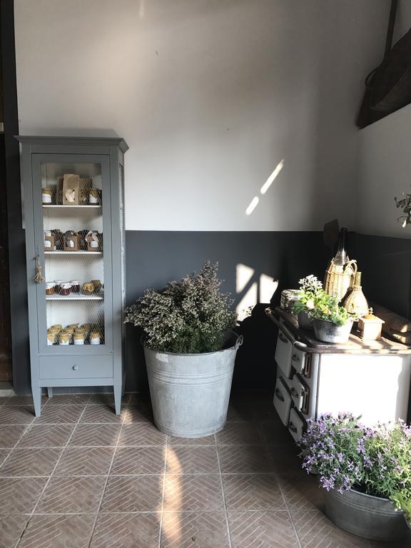 Agriturismo Cascina Magana Burago di Molgora Bagian luar foto